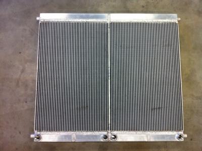 Le refroidisseur dispose d`un nouveau dissipateur de chaleur.